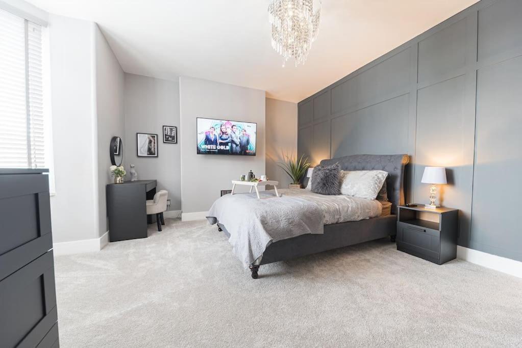 Luxury Townhouse In Workington Villa Екстериор снимка